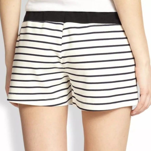 BCBGMAXAZRIA Teagan Stripe Pull -On Shorts Size XS Off White/Black - Picture 4 of 9